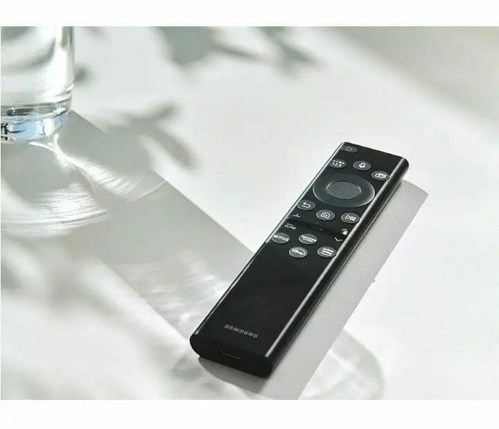 Samsung Q80C Review remote