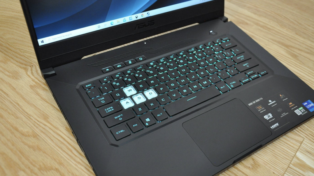 Asus TUF F15 FX506HC Review keyboard