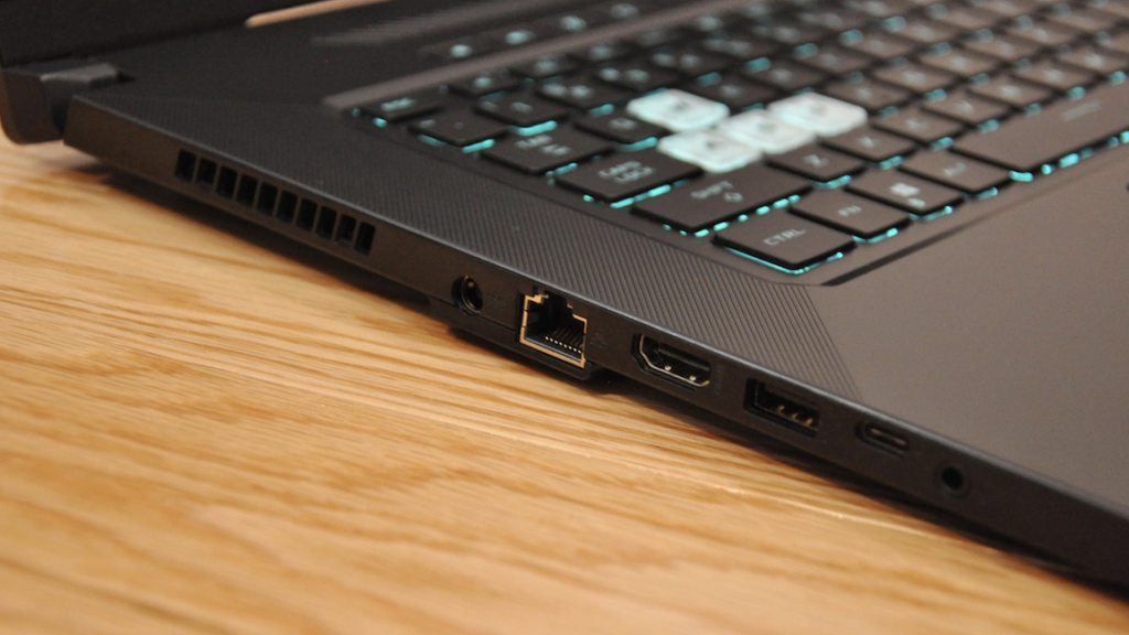 Asus TUF F15 FX506HC Review ports